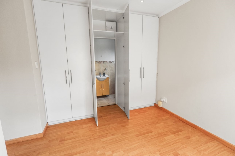 To Let 3 Bedroom Property for Rent in Beacon Bay Eastern Cape